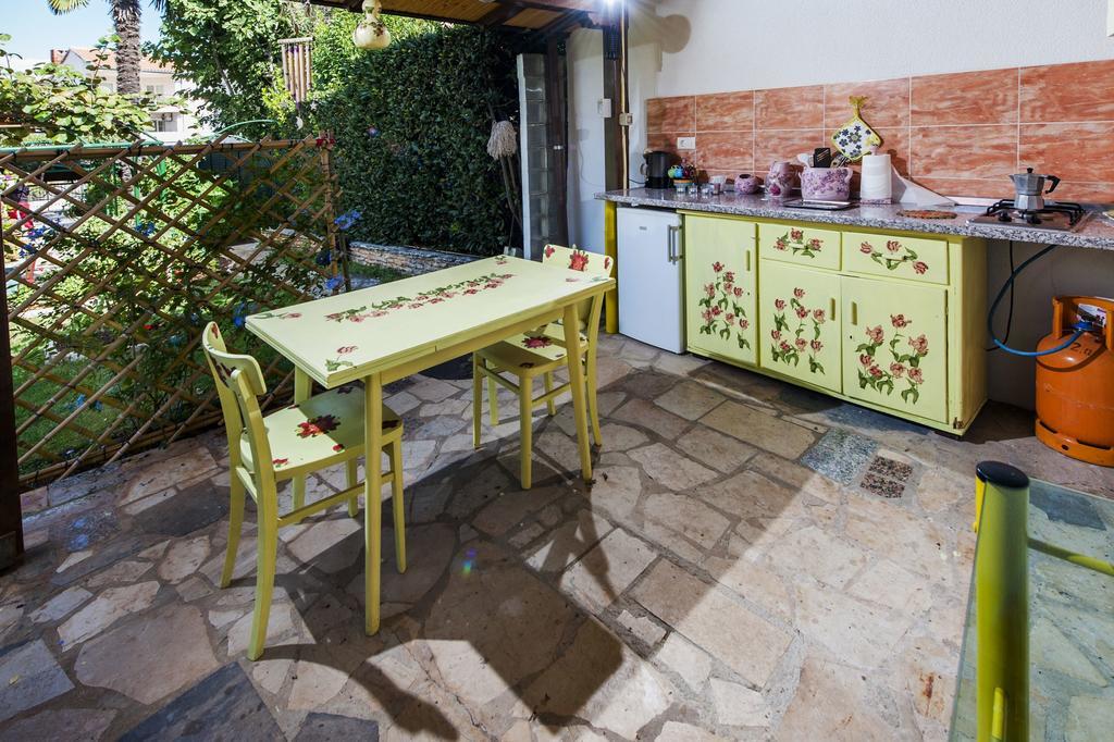 Apartments And Rooms Villa Dea Adults Only Rovinj Exterior foto